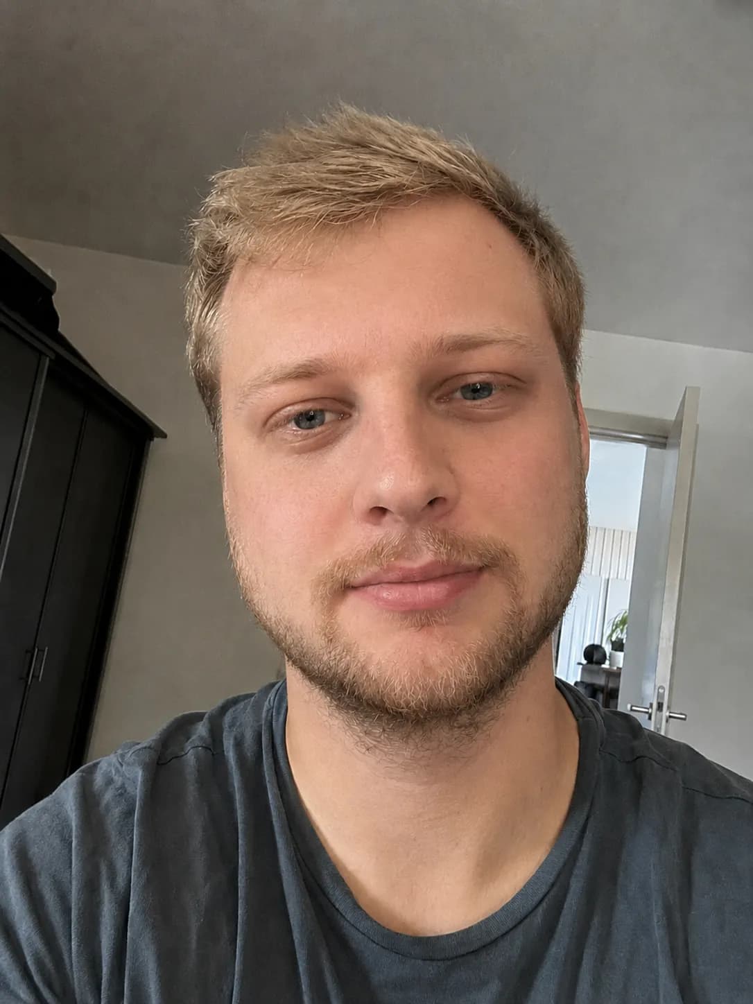 Théo, 24, avant (simulation)